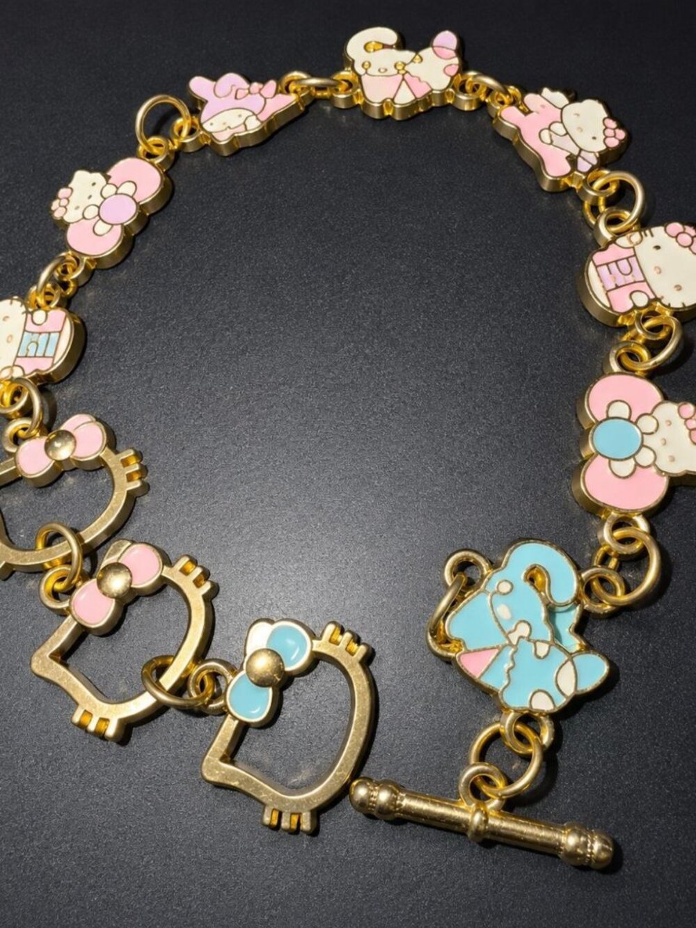 33 Hello Kitty & Friends Enamel Charm Bracelet